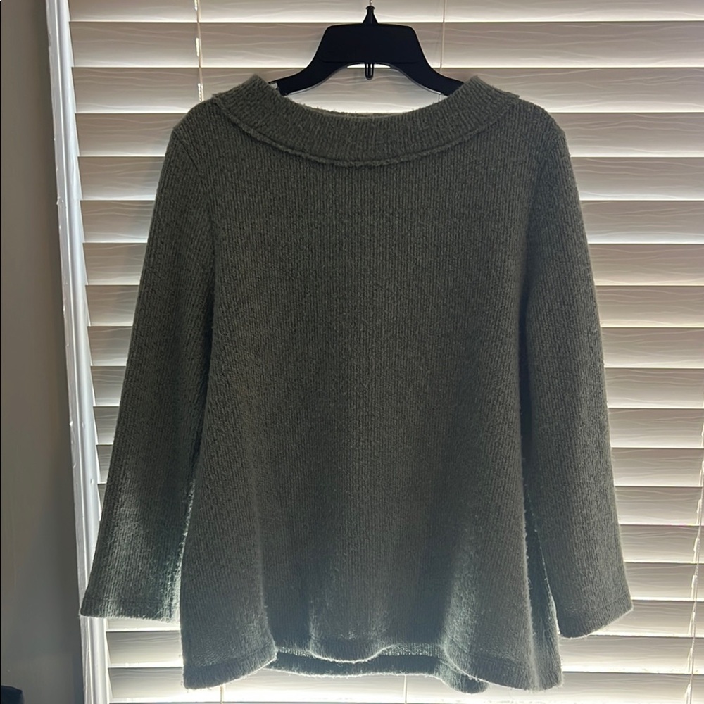 Women's Olive Sweater